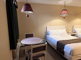 The King's Motel