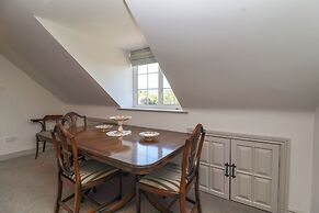 Leafield Cottage