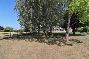 Leafield Cottage