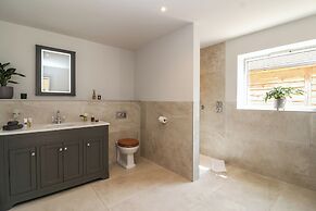 Leafield Cottage