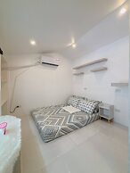 Cozy Loft Condo in Tanza With Arcade