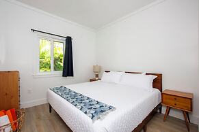 Laughing Bird Suites