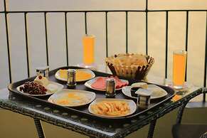 Nile Diamond Suites