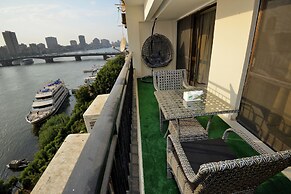 Nile Diamond Suites