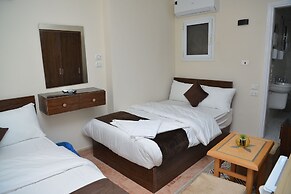Nile Diamond Suites