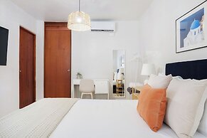 Ocean Park 1BD-1BA-Pool Walktobeach -VII