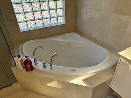 Sunward Coast Westside Homestay