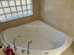 Sunward Coast Westside Homestay