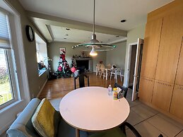 Sunward Coast Westside Homestay