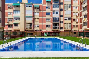 Stylish Stay With Pool & Sea Views