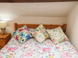Corner Cottage