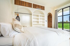 Nicolas Villa Canggu