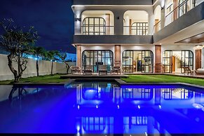 Nicolas Villa Canggu