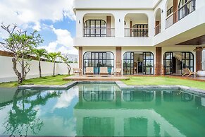 Nicolas Villa Canggu