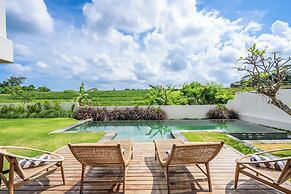 Nicolas Villa Canggu