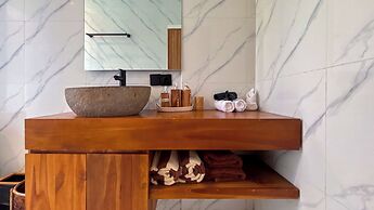 Seminyak Loft 360 Bali