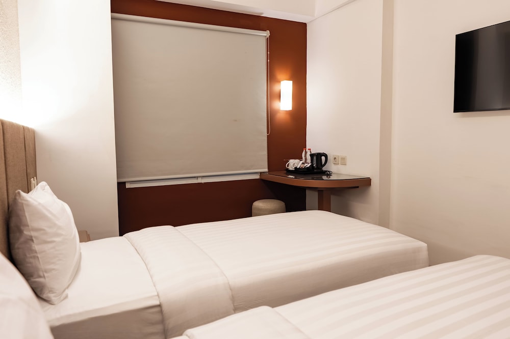 Omar Hotel