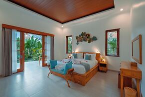 Matahari Lumbung Resort