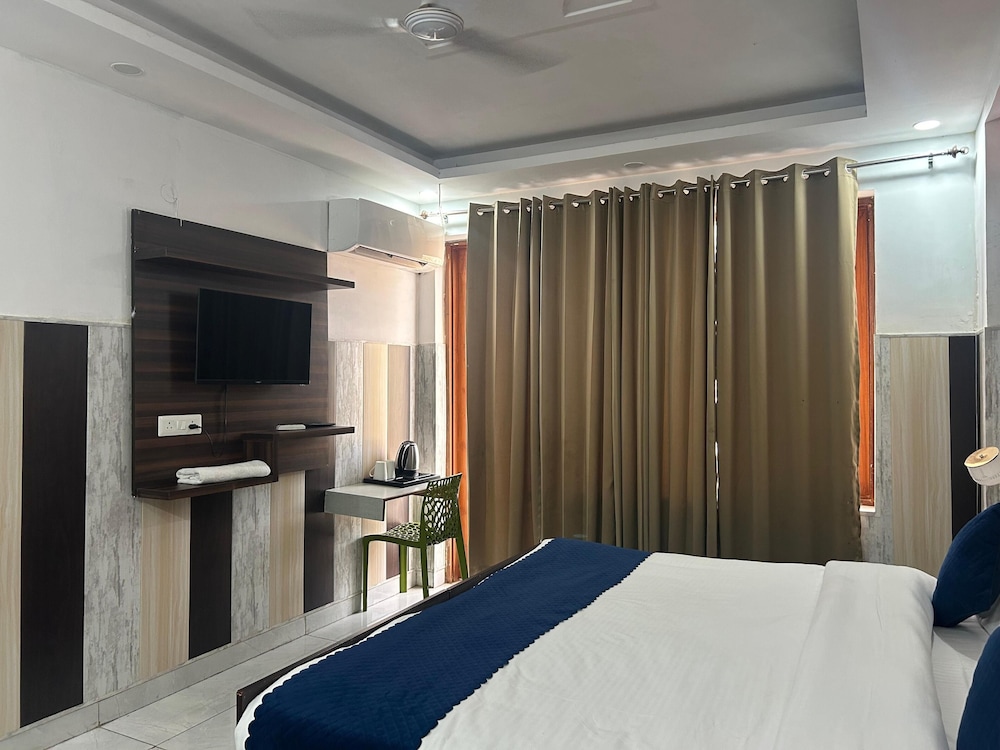 Tanvi Premium Residency