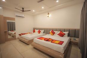 Papaya Leaf Comfort Nathdwara