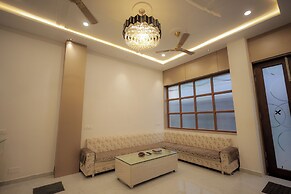 Papaya Leaf Comfort Nathdwara