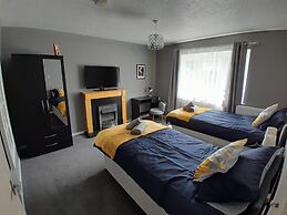 Charming Northampton Apartment With 2 Bedrooms
