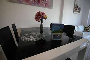Apartment Near La Mata Beach