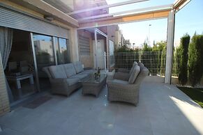 Apartment Near La Mata Beach
