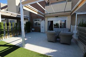 Apartment Near La Mata Beach