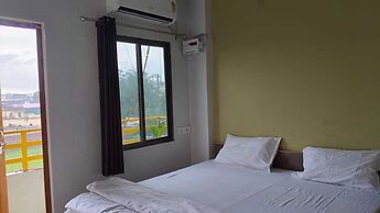 Shri Hari Kunj Paying Guest House