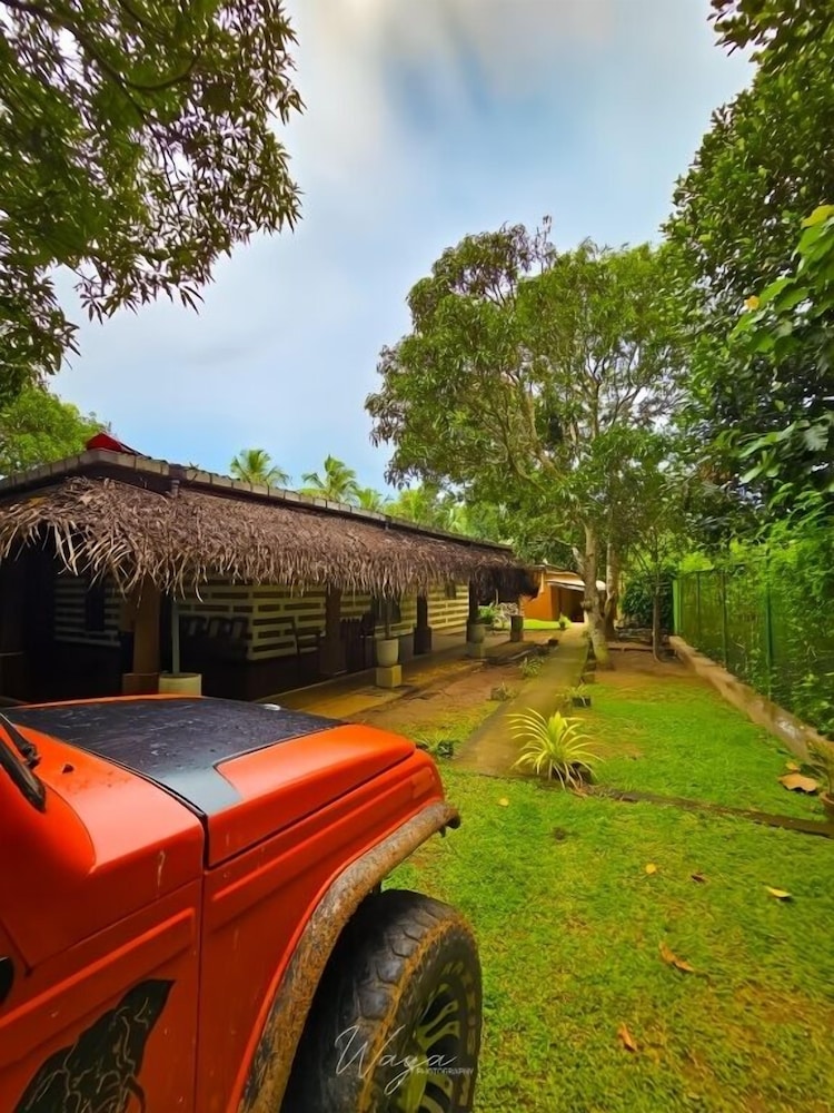 Elephant Paradise Safari Lodge