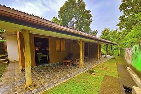 Elephant Paradise Safari Lodge