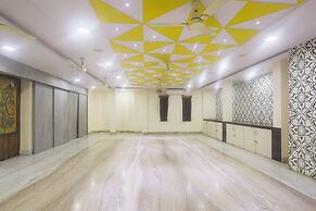 Super Townhouse Jabalpur Railway