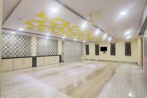 Super Townhouse Jabalpur Railway