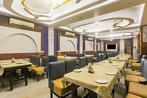 Super Townhouse Jabalpur Railway