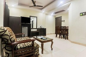 Super Townhouse Jabalpur Railway