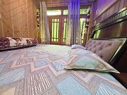 Viraaj Homestay