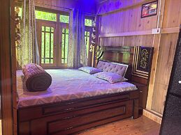 Viraaj Homestay