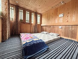 Viraaj Homestay