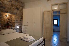 Stone Olympoi Lodge 2 - Chios Cozy Hideaway