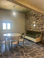 Stone Olympoi Lodge 2 - Chios Cozy Hideaway