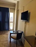 Houres Hotel