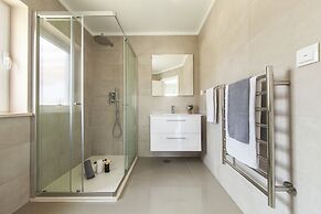 Villa Oasis Gold