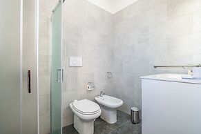 Deva Room