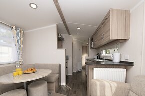 Sunbeam Caravan by Belvilla