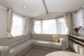 Sunbeam Caravan by Belvilla