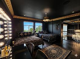 Royal Boutique Hotel