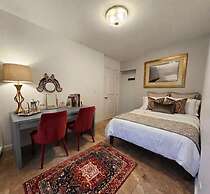 Royal Boutique Hotel
