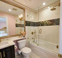 Royal Boutique Hotel