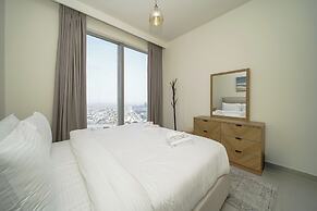 PVH - Opulent 2BR in Forte Tower 1